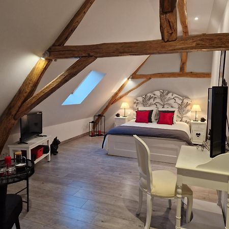 La Maison Pas'Chaaxe Onzain Bagian luar foto